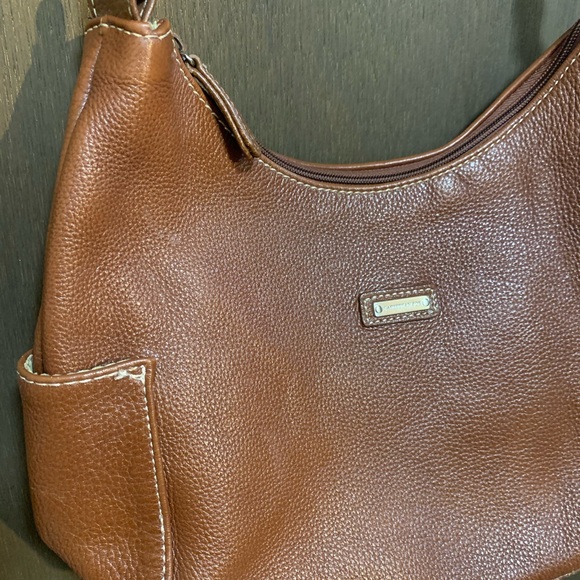 Brown Leather Caribbean Joe Purse - Picture 5 of 10